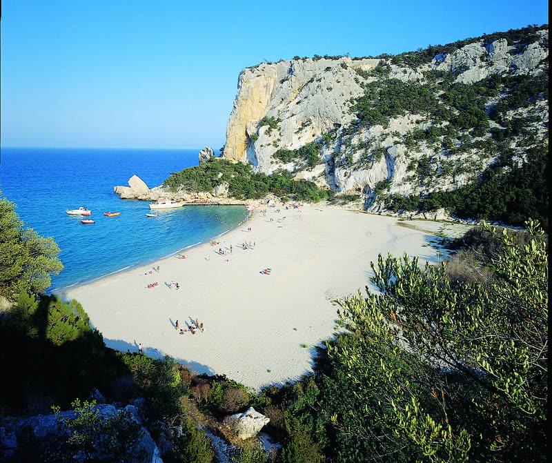 Spiaggia Cala Luna - Golfo di Orosei - Sardegna