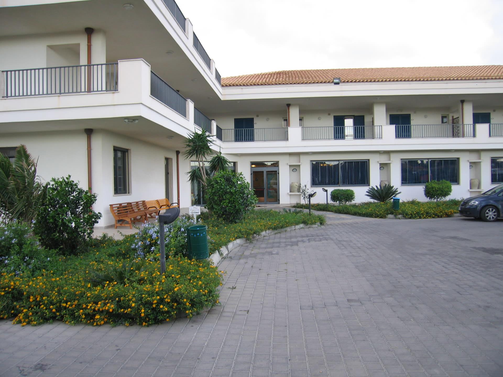 Gallery view 2