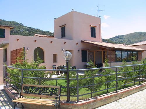 Gallery view 3