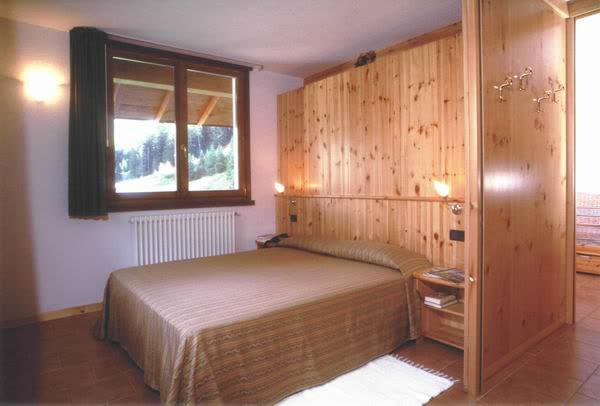 Gallery view 1