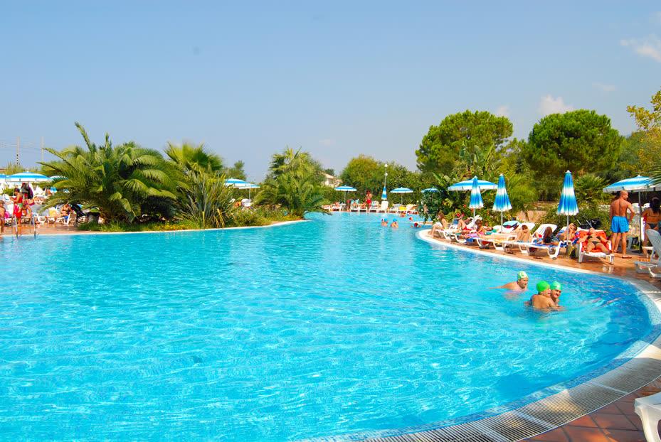 Appartamenti Vacanze Paola